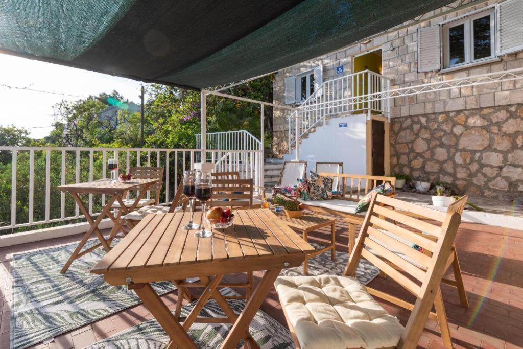 Holiday home Diamond Sea - With Private Parking And A Big Terrace Over The Sea Dubrovnik