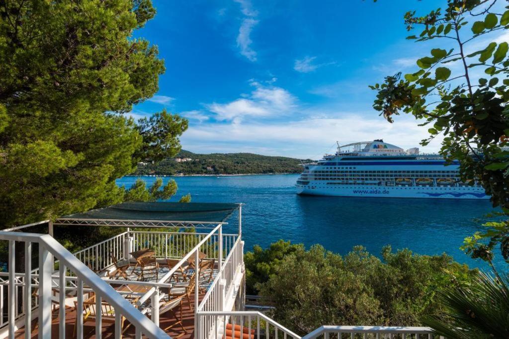 Diamond Sea - With Private Parking And A Big Terrace Over The Sea Holiday home