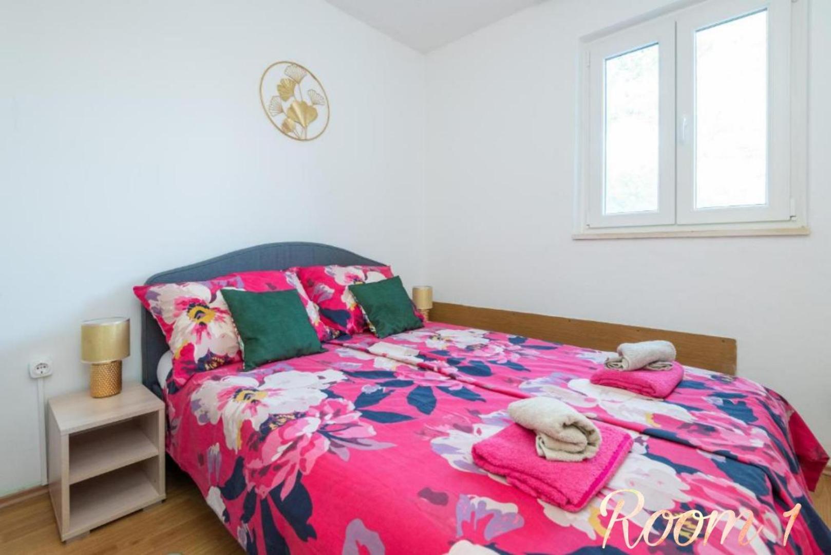 Diamond Sea - With Private Parking And A Big Terrace Over The Sea Semesterbostad